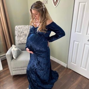 Velvet royal blue long sleeve maternity dress